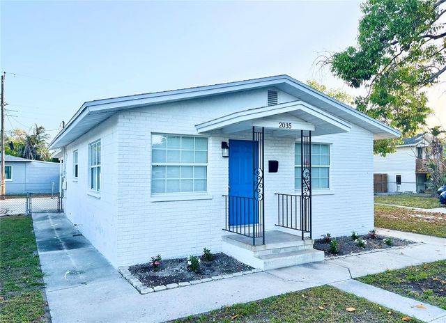 2035 36TH AVENUE N, St Petersburg, FL 33713