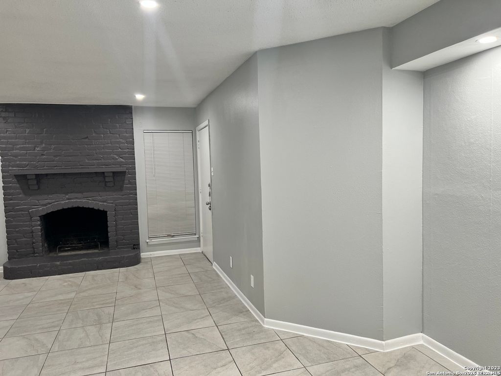 6611 Southpoint St Apt 108A, San Antonio, TX 78229