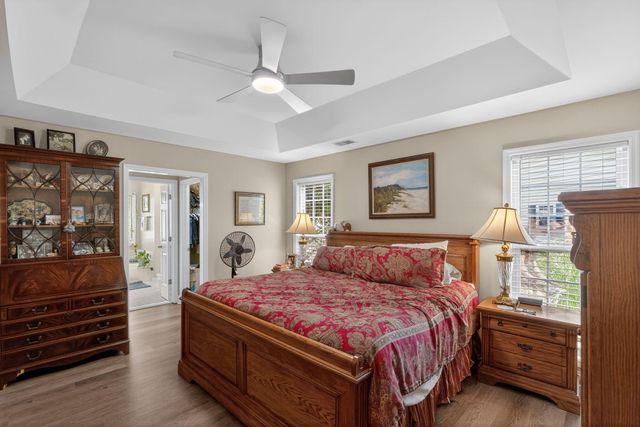 733 Woodland Pointe Place, Mount Pleasant, SC 29464