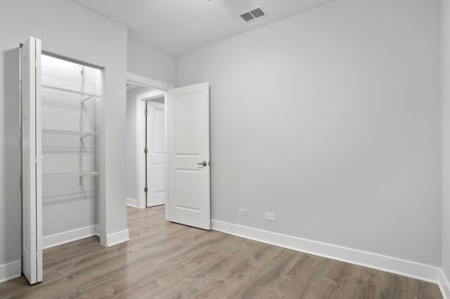 7367 N Ashland Boulevard G, Chicago, IL 60626