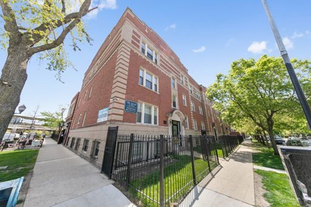 7367 N Ashland Boulevard G, Chicago, IL 60626