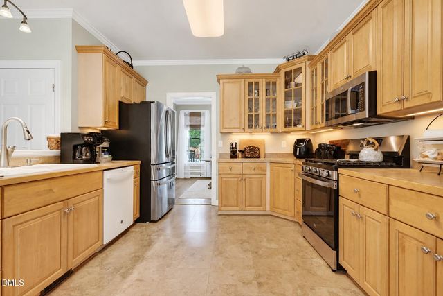 209 Wild Holly Lane, Holly Springs, NC 27540