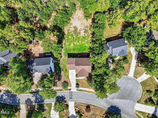 209 Wild Holly Lane, Holly Springs, NC 27540