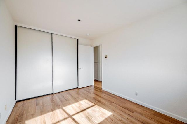 15065 Hesperian Boulevard 22, San Leandro, CA 94578