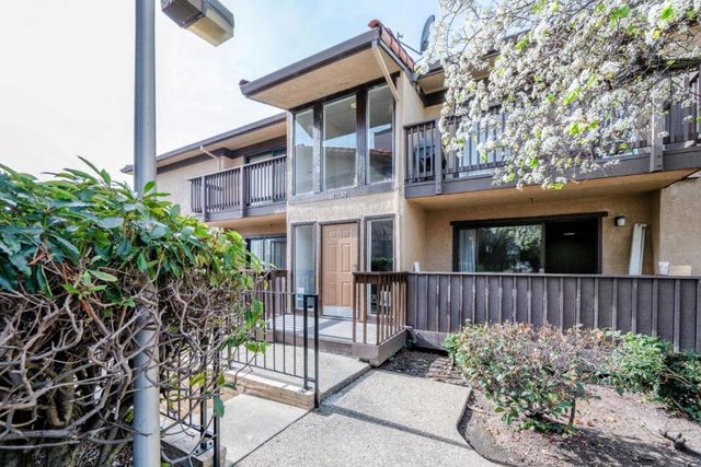 15065 Hesperian Boulevard 22, San Leandro, CA 94578