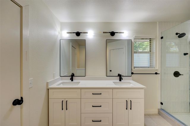 5005 Acorn Grove CT, Austin, TX 78744