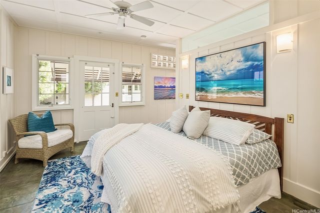 3030 Kalakaua Avenue, Honolulu, HI 96815