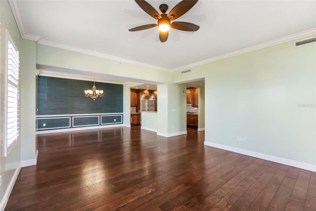 1300 BENJAMIN FRANKLIN DRIVE 305, Sarasota, FL 34236