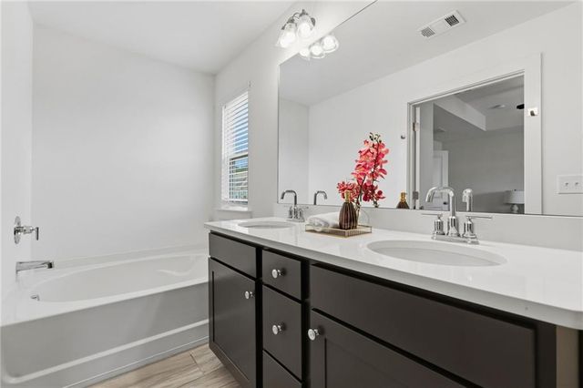 1966 Dillon Drive, Lithonia, GA 30058