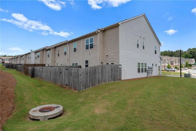 1966 Dillon Drive, Lithonia, GA 30058