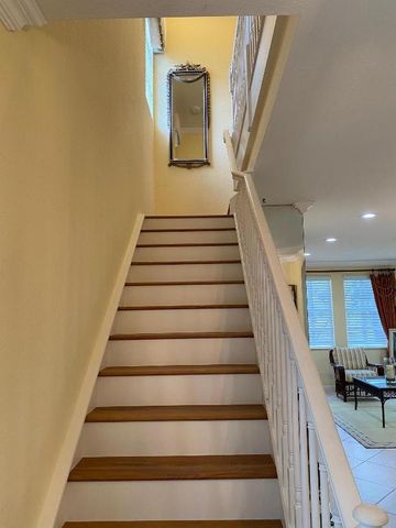 635 Castle Drive, Palm Beach Gardens, FL 33410