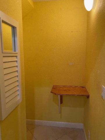 635 Castle Drive, Palm Beach Gardens, FL 33410