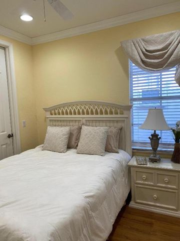 635 Castle Drive, Palm Beach Gardens, FL 33410