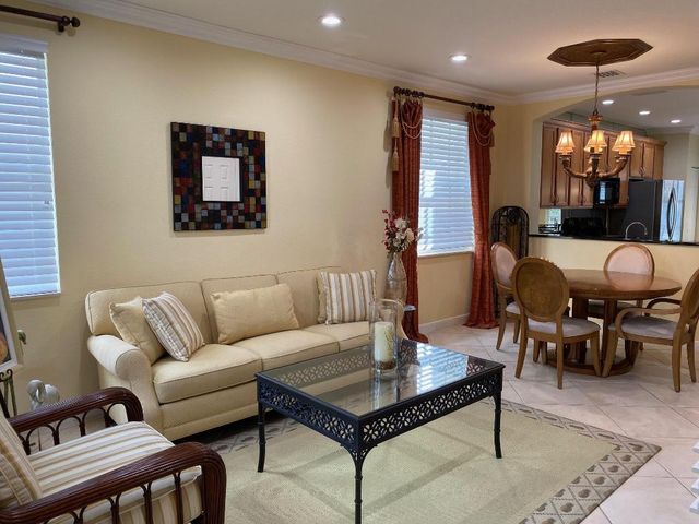 635 Castle Drive, Palm Beach Gardens, FL 33410