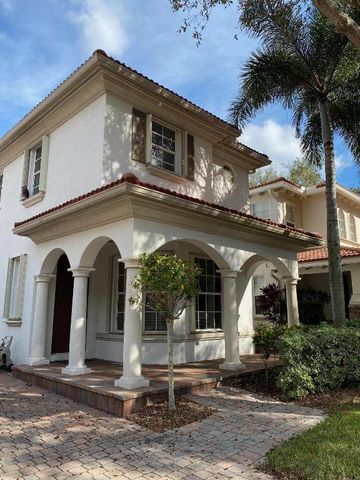 635 Castle Drive, Palm Beach Gardens, FL 33410