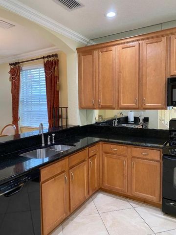 635 Castle Drive, Palm Beach Gardens, FL 33410