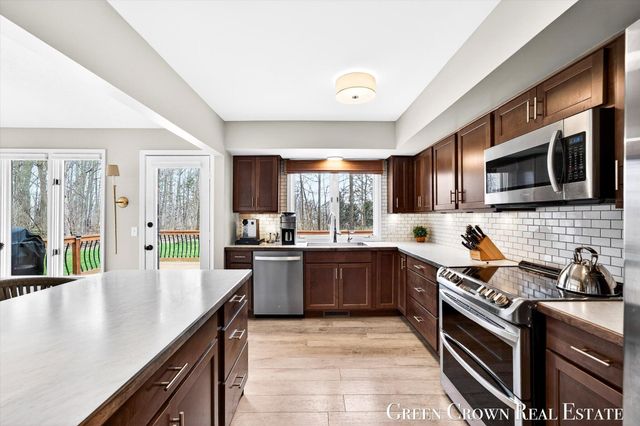 2374 Bob White Court SE 86, Grand Rapids, MI 49546