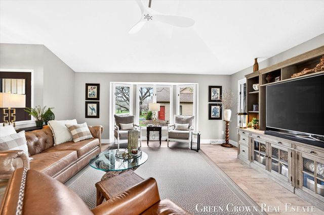 2374 Bob White Court SE 86, Grand Rapids, MI 49546