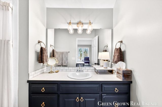 2374 Bob White Court SE 86, Grand Rapids, MI 49546