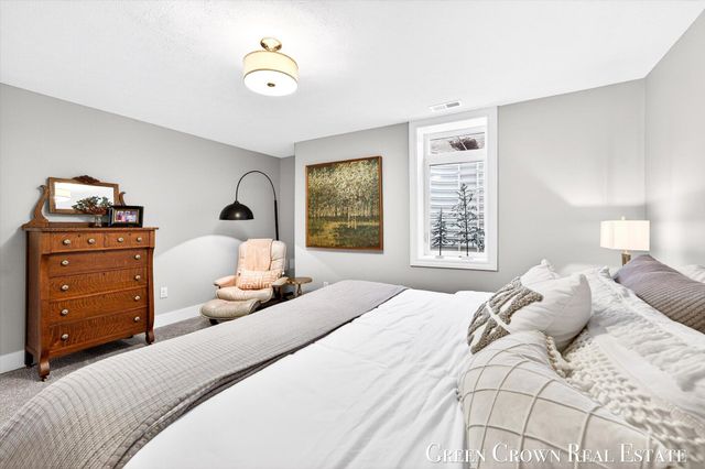 2374 Bob White Court SE 86, Grand Rapids, MI 49546