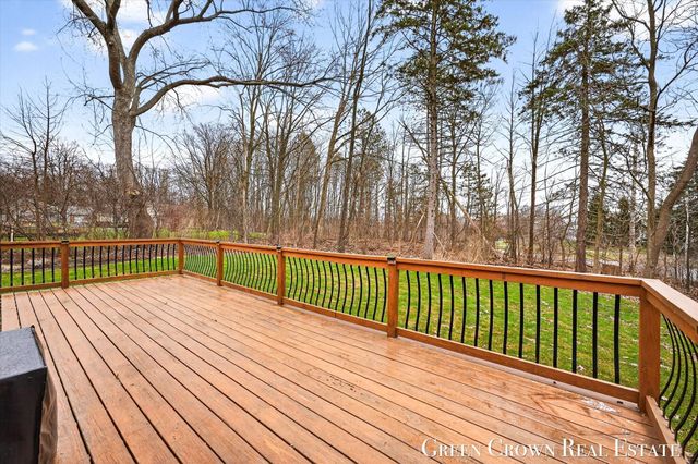 2374 Bob White Court SE 86, Grand Rapids, MI 49546