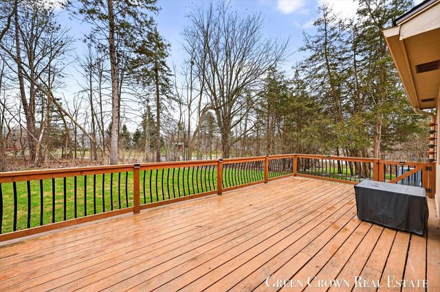 2374 Bob White Court SE 86, Grand Rapids, MI 49546