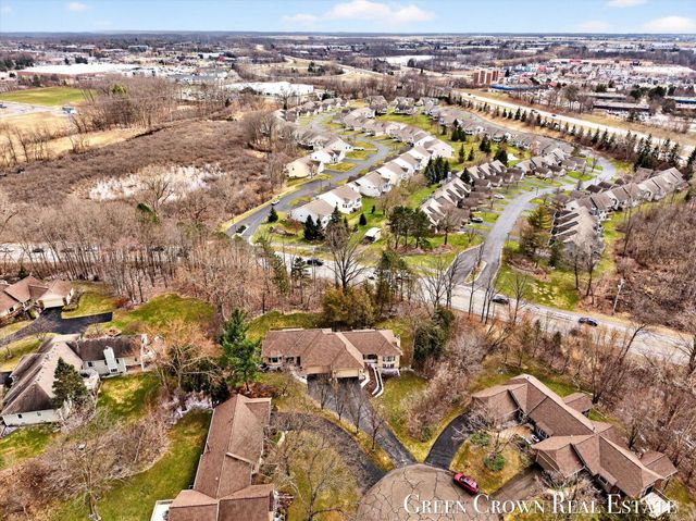 2374 Bob White Court SE 86, Grand Rapids, MI 49546