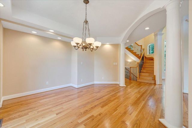 7275 Starlight LN, Boones Mill, VA 24065
