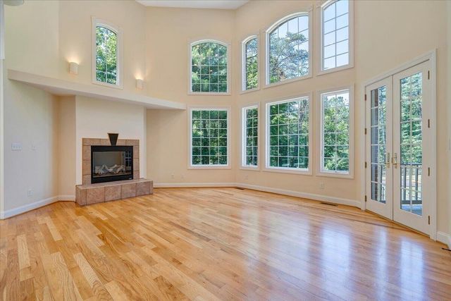 7275 Starlight LN, Boones Mill, VA 24065