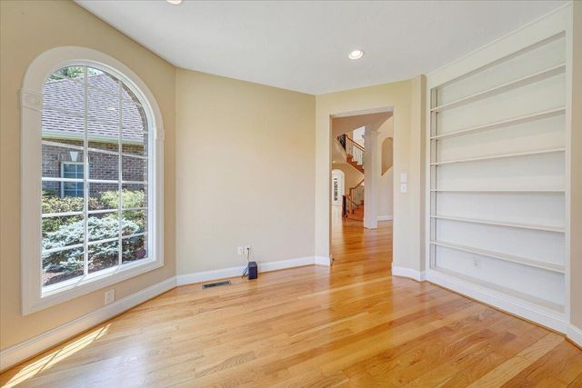 7275 Starlight LN, Boones Mill, VA 24065