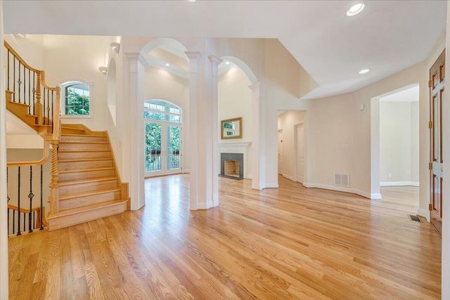 7275 Starlight LN, Boones Mill, VA 24065