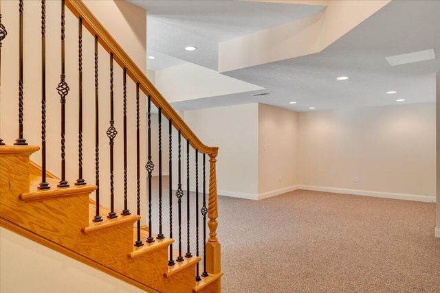 7275 Starlight LN, Boones Mill, VA 24065