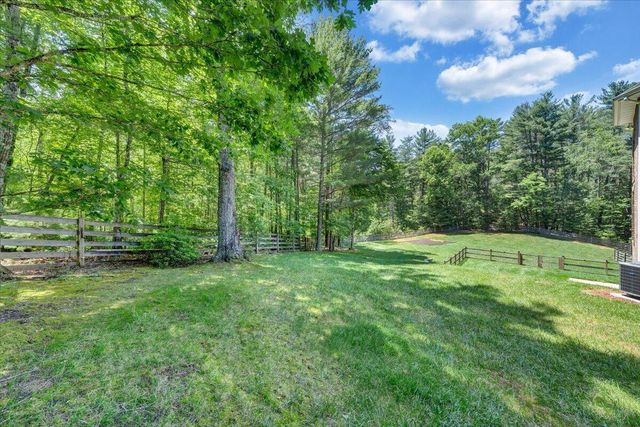 7275 Starlight LN, Boones Mill, VA 24065