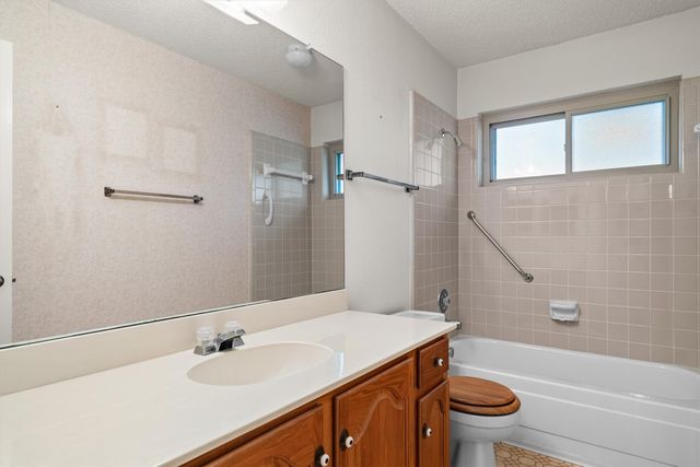 2613 Forestview Drive, Corinth, TX 76210