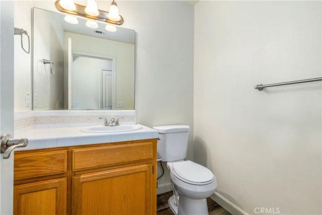 827 Marlbank, Paso Robles, CA 93446