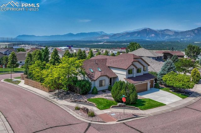 339 Sandreed Place, Colorado Springs, CO 80921