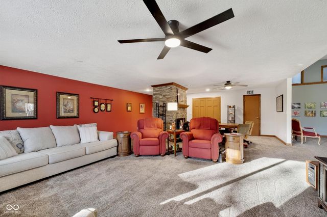 2594 E Traction Road, Crawfordsville, IN 47933