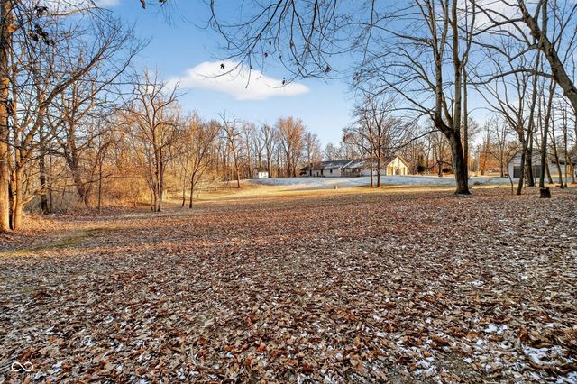 2594 E Traction Road, Crawfordsville, IN 47933