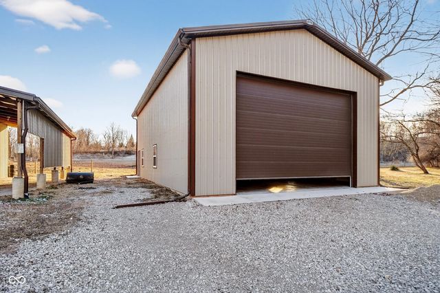 2594 E Traction Road, Crawfordsville, IN 47933