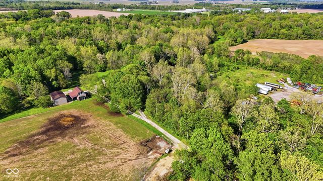 2594 E Traction Road, Crawfordsville, IN 47933