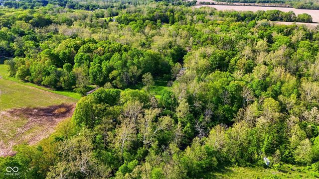 2594 E Traction Road, Crawfordsville, IN 47933