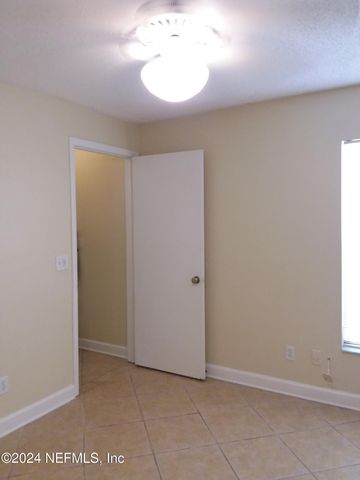 8456 WINDYPINE Lane, Jacksonville, FL 32244