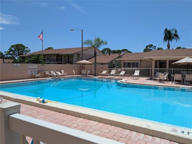 2763 WOODGATE LANE 201, Sarasota, FL 34231