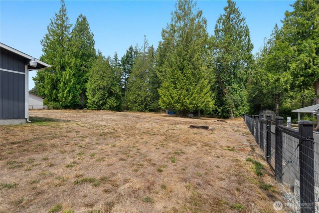 6424 75th Avenue NE, Olympia, WA 98516