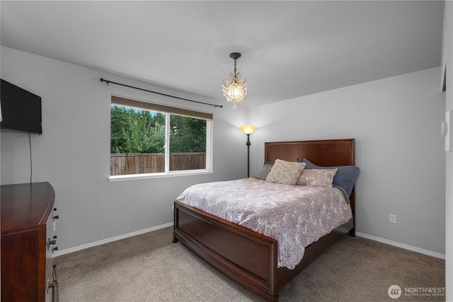 6424 75th Avenue NE, Olympia, WA 98516