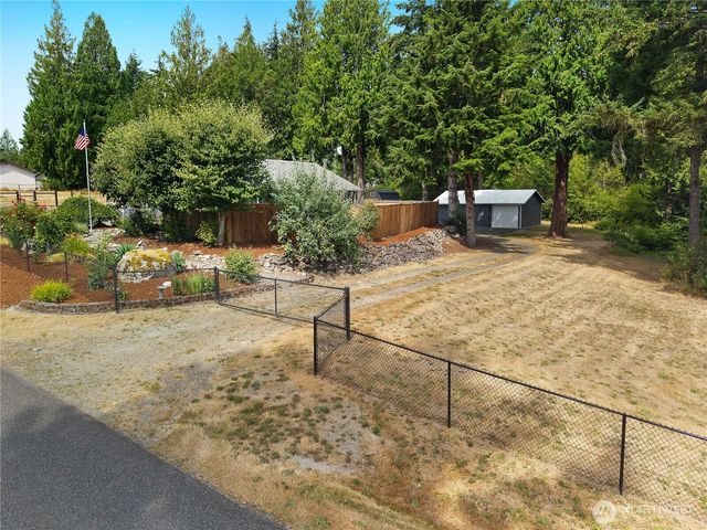 6424 75th Avenue NE, Olympia, WA 98516