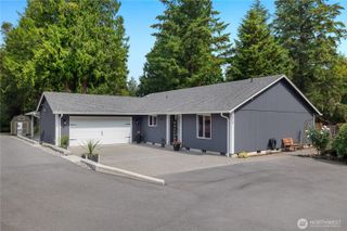 6424 75th Avenue NE, Olympia, WA 98516