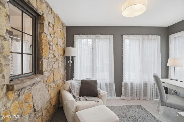 2523 Orchard Road, Ottawa Hills, OH 43606