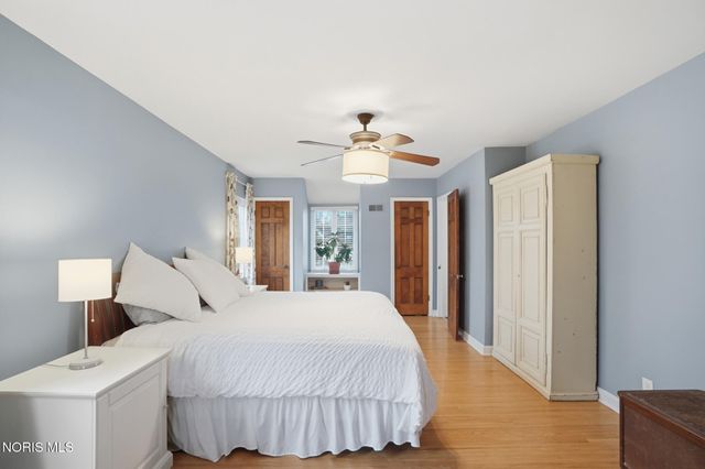 2523 Orchard Road, Ottawa Hills, OH 43606