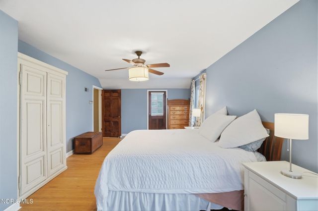 2523 Orchard Road, Ottawa Hills, OH 43606